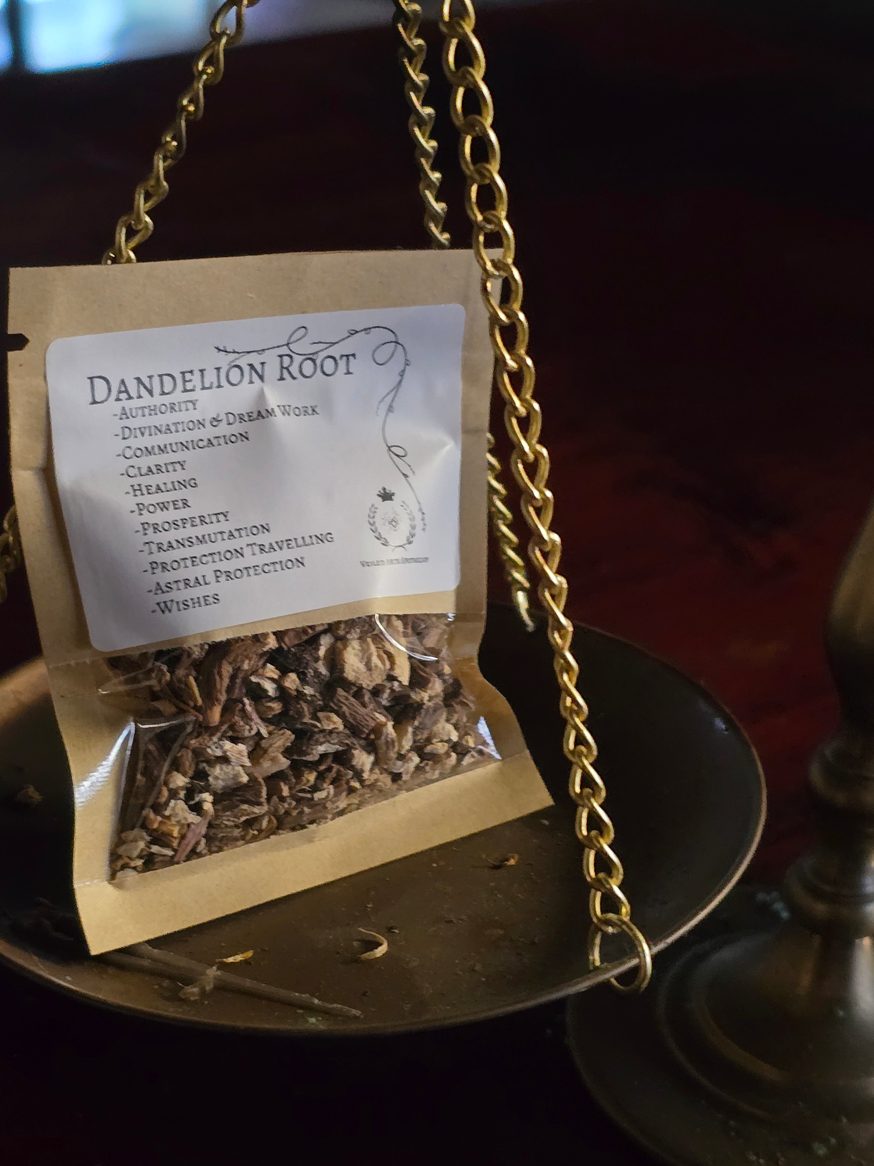 Dandelion Root – Veiled Arts Apothecary